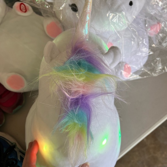 LED light up Color changing Rainbow UNICORN - Picture 6 of 7